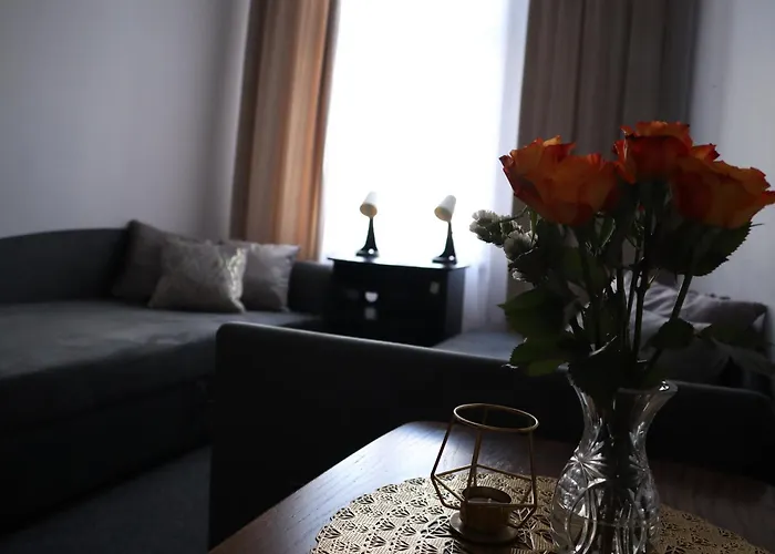 555 Flat - 55 M² Mieszkanie, 5 Min - Dworzec Glowny