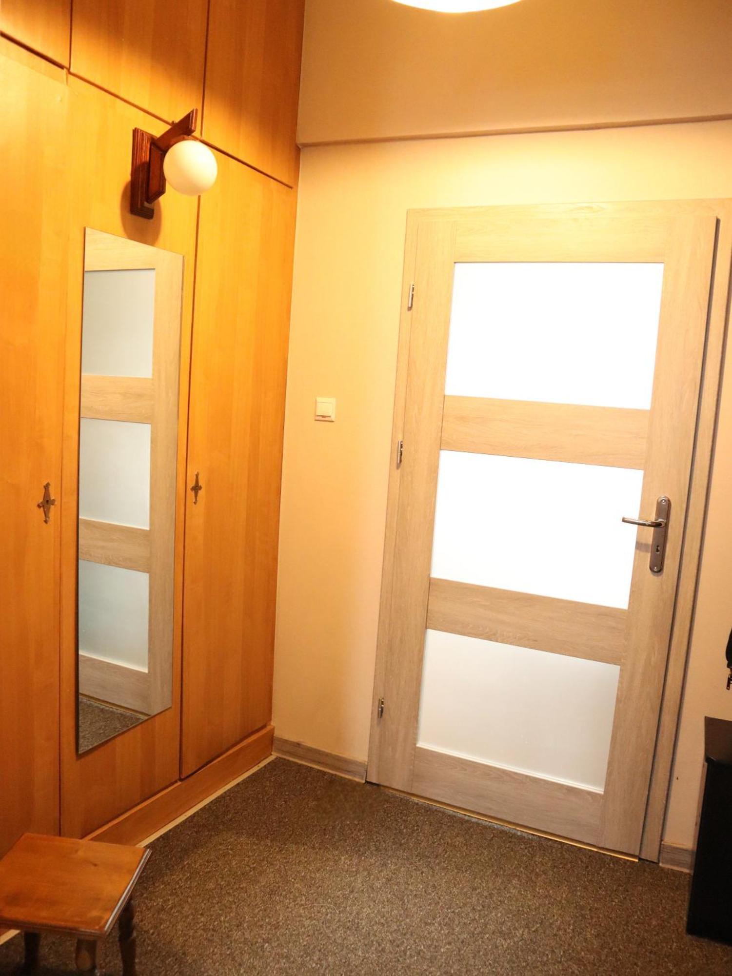 Apartment 555 Flat - 55 M² Mieszkanie, 5 Min - Dworzec Glowny