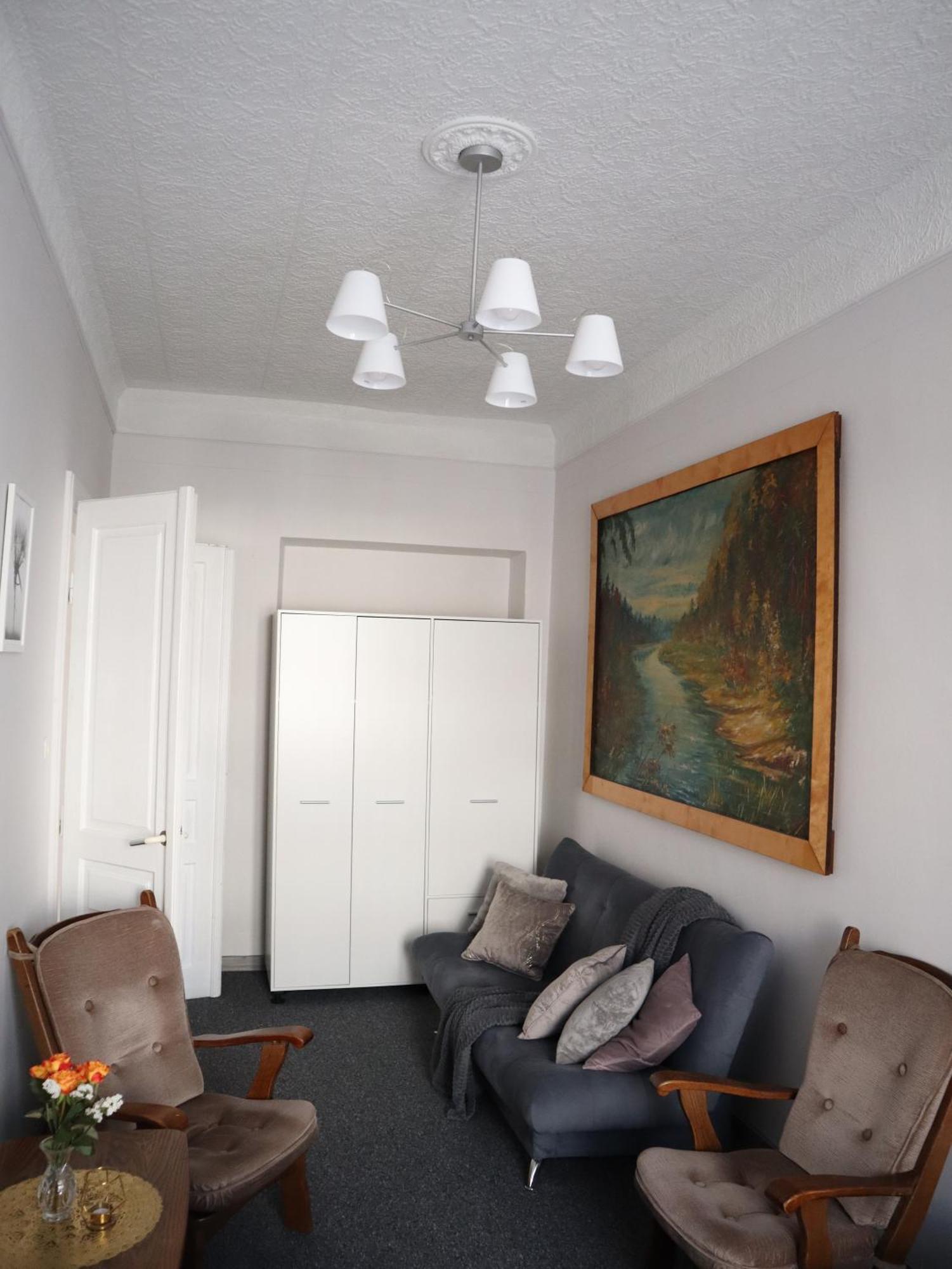 555 Flat - 55 M² Mieszkanie, 5 Min - Dworzec Glowny Apartment