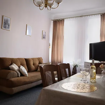 555 Flat - 55 M² Mieszkanie, 5 Min - Dworzec Glowny Kraków Zewnętrze zdjęcie